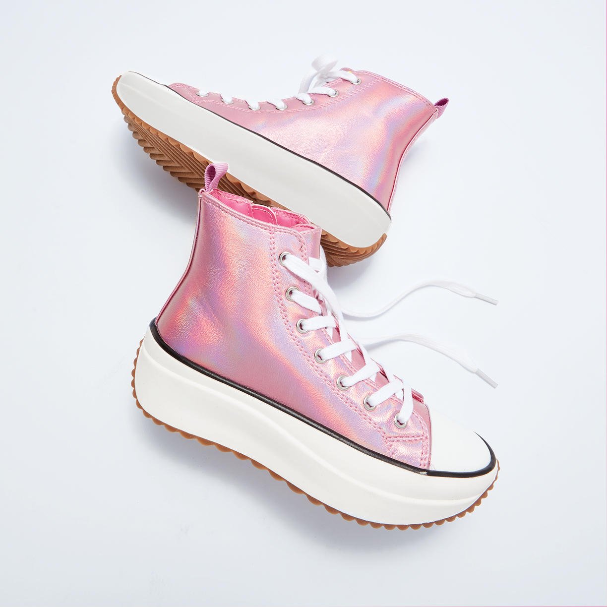 Shoe Shop: Kids' Trendy Shoes Up to 55% Off