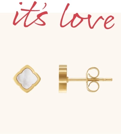 Pearl Clover Stud Earrings