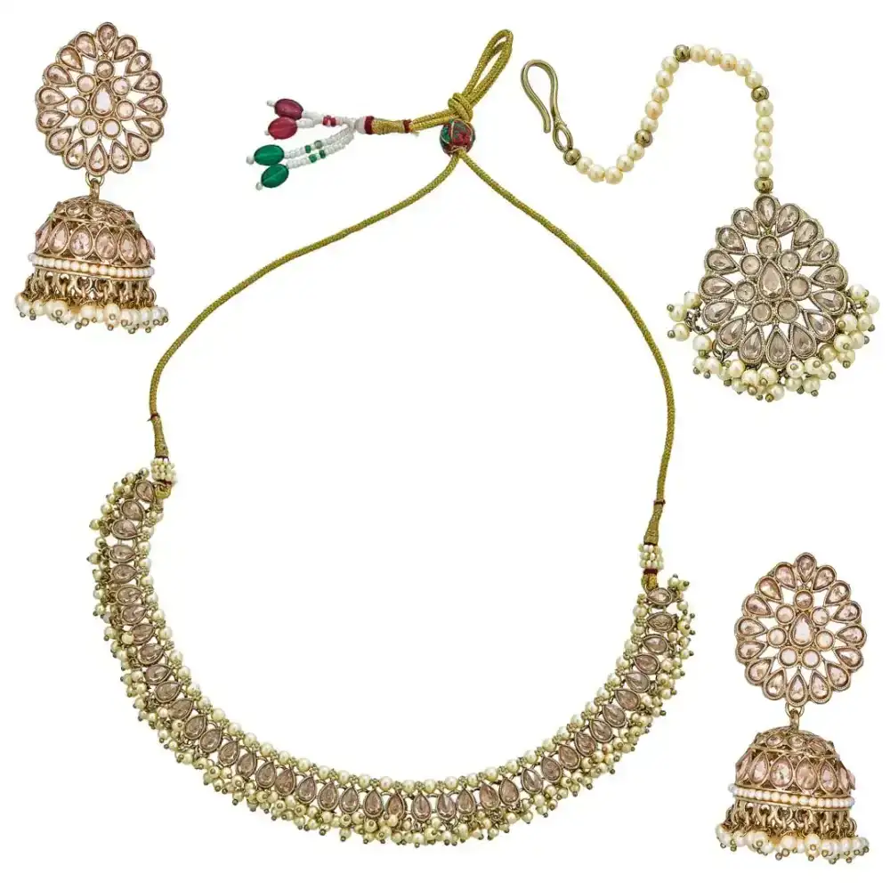 Image of Saleena Necklace Set in Champagne