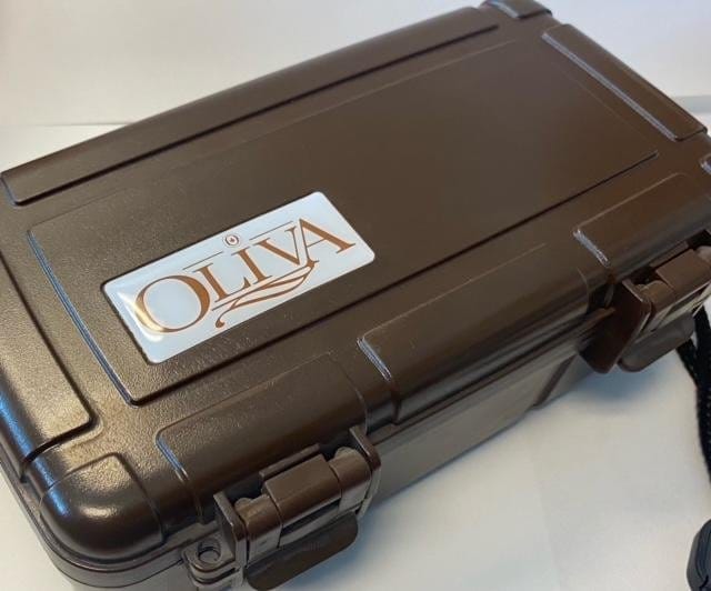 Oliva Cigar Caddy Black Travel Humidor