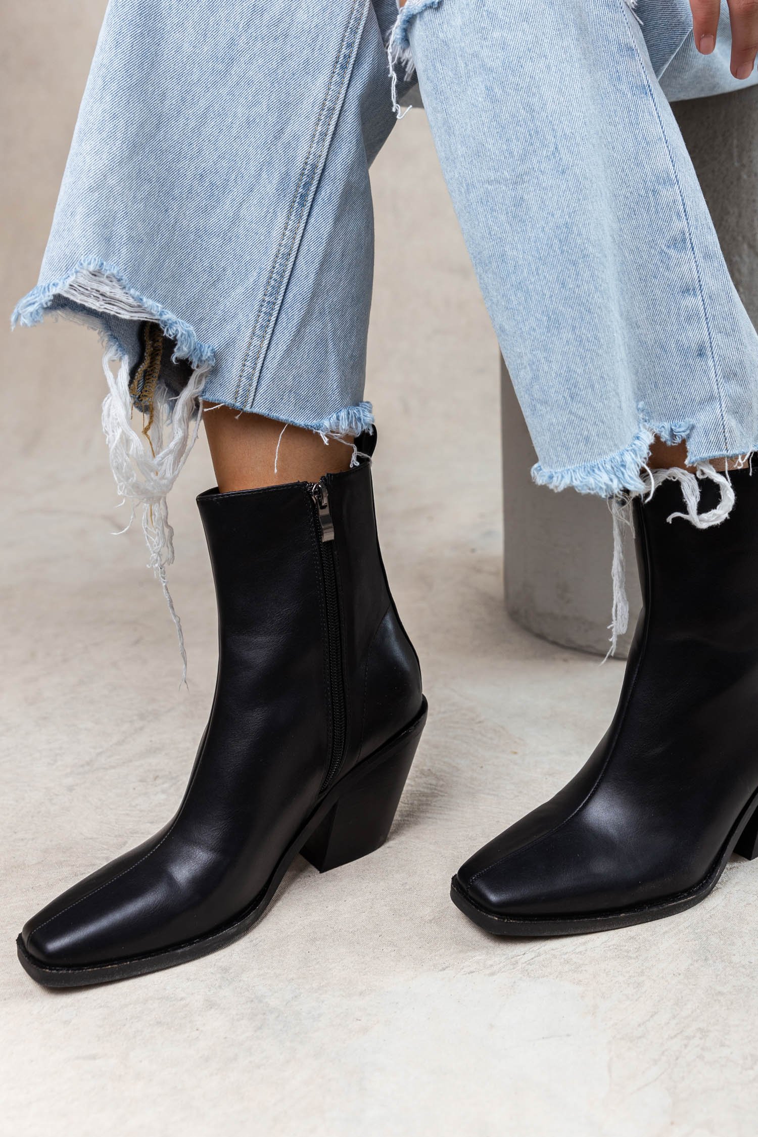 Image of Bronda Heeled Boots in Black - FINAL SALE
