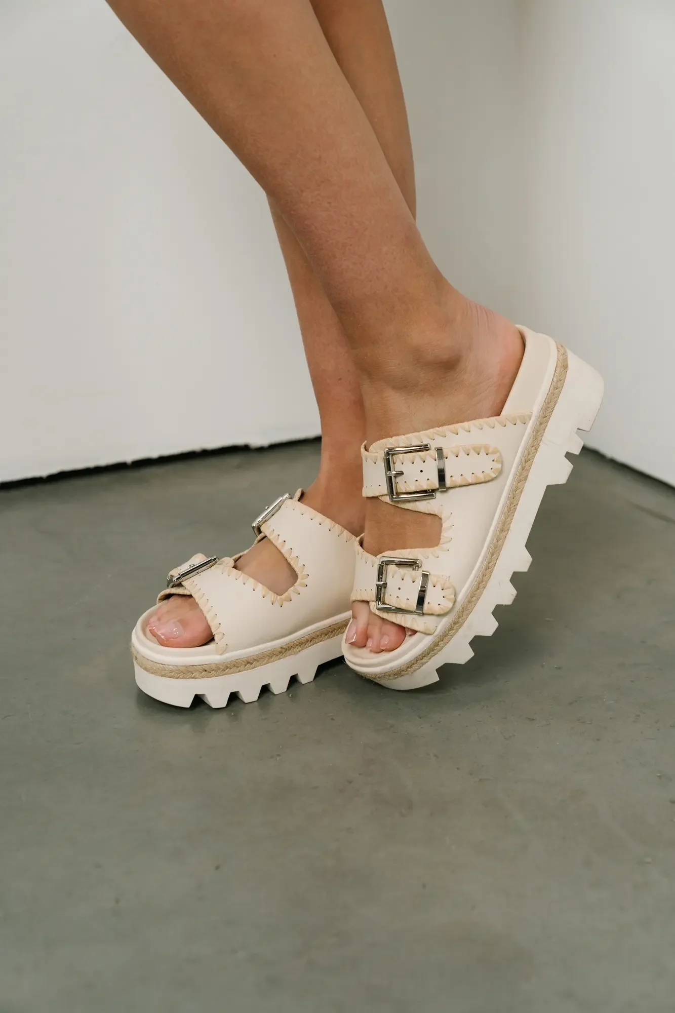 Image of Laura Woven Sandals in Bone
