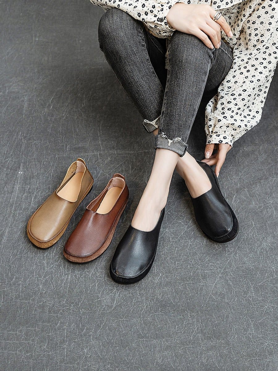 Leather Spliced Flat Shoes