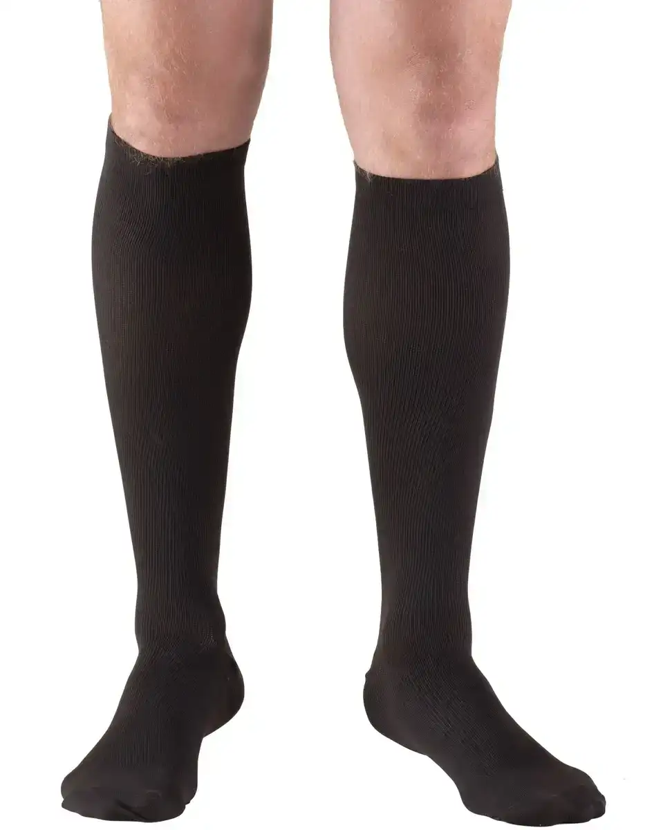 Image of TRUFORM Men's Dress Knee High Socks 20-30 mmHg