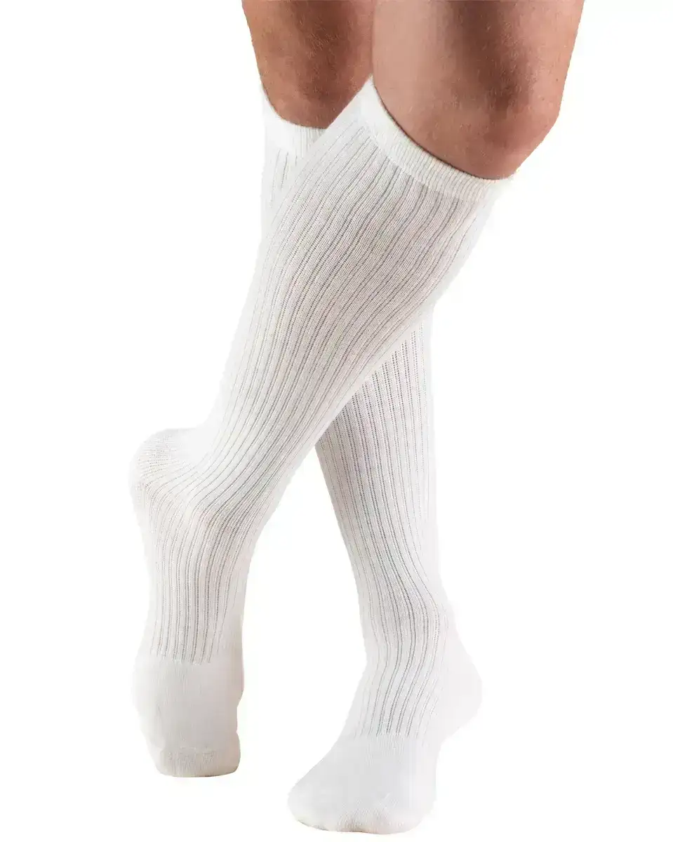 Image of TRUFORM Men's Casual and Athletic Knee High Socks 15-20 mmHg