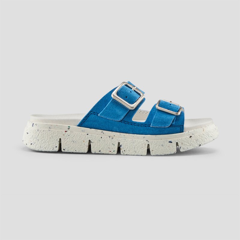 Piera Luxmotion Suede Sandal in Blue