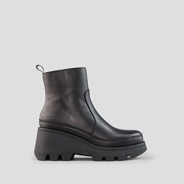 Villa Leather Wedge Waterproof Boot with PrimaLoft® in Black