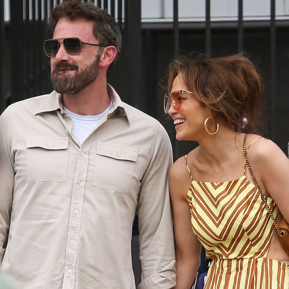 Paparazzi caught the two big Jens in Affleck’s life together during a rare outing.