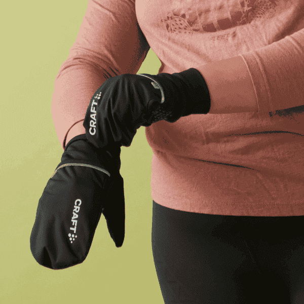 Woman wearing Craft gloves