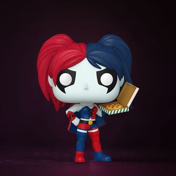 HARLEY QUINN WITH PIZZA