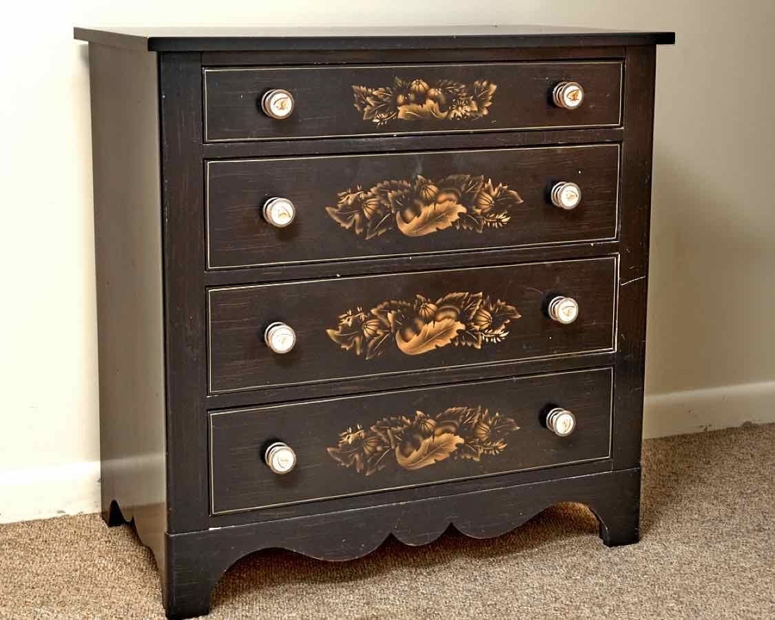  Hitchcock Black Finish with Stencil Accents 4 Drawer Dresser 