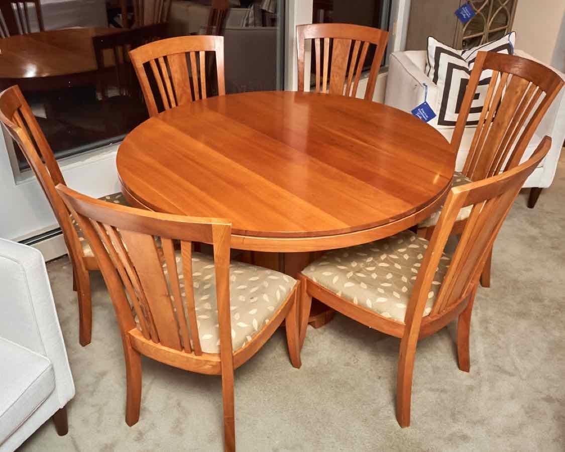 Stickley 'Highlands' Cherry Round Morris Plains Finish Table & 6 Side Chair Set 