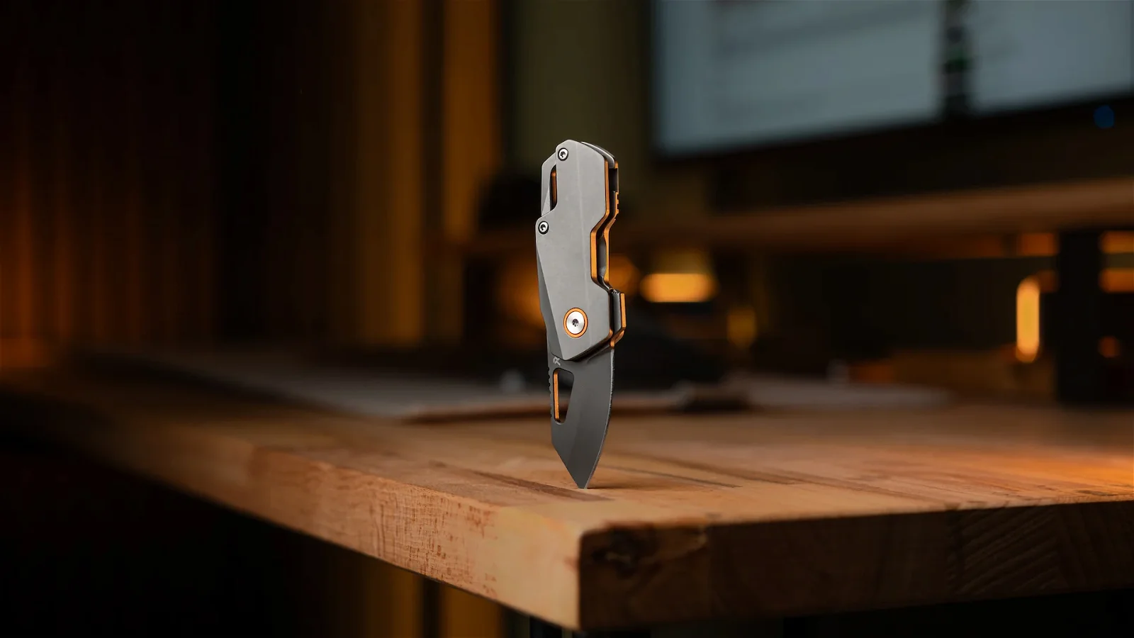 The RZE HexEdge Ti Is a Surpising New Mini Pocket Knife | Gear Patrol