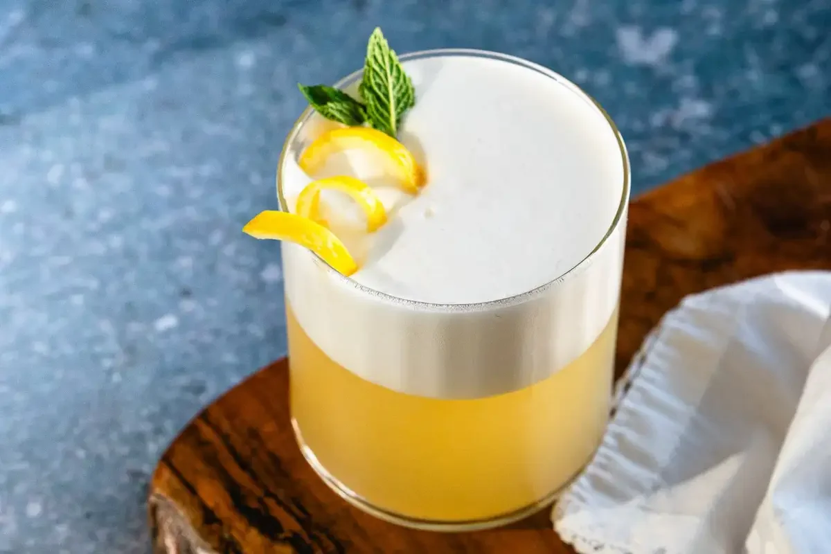 Make these four classic cocktails and become a fluid dynamics expert. Image leads to article.