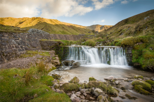 Brecon Beacons. Image links to tour