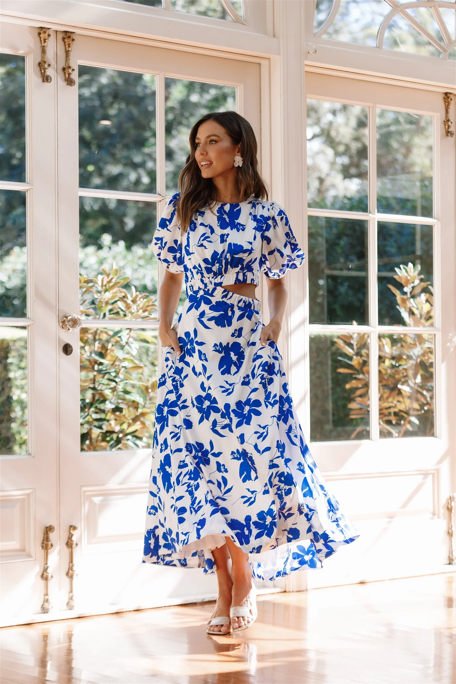 Image of Aminah Puff Sleeve Dress - Blue Floral
