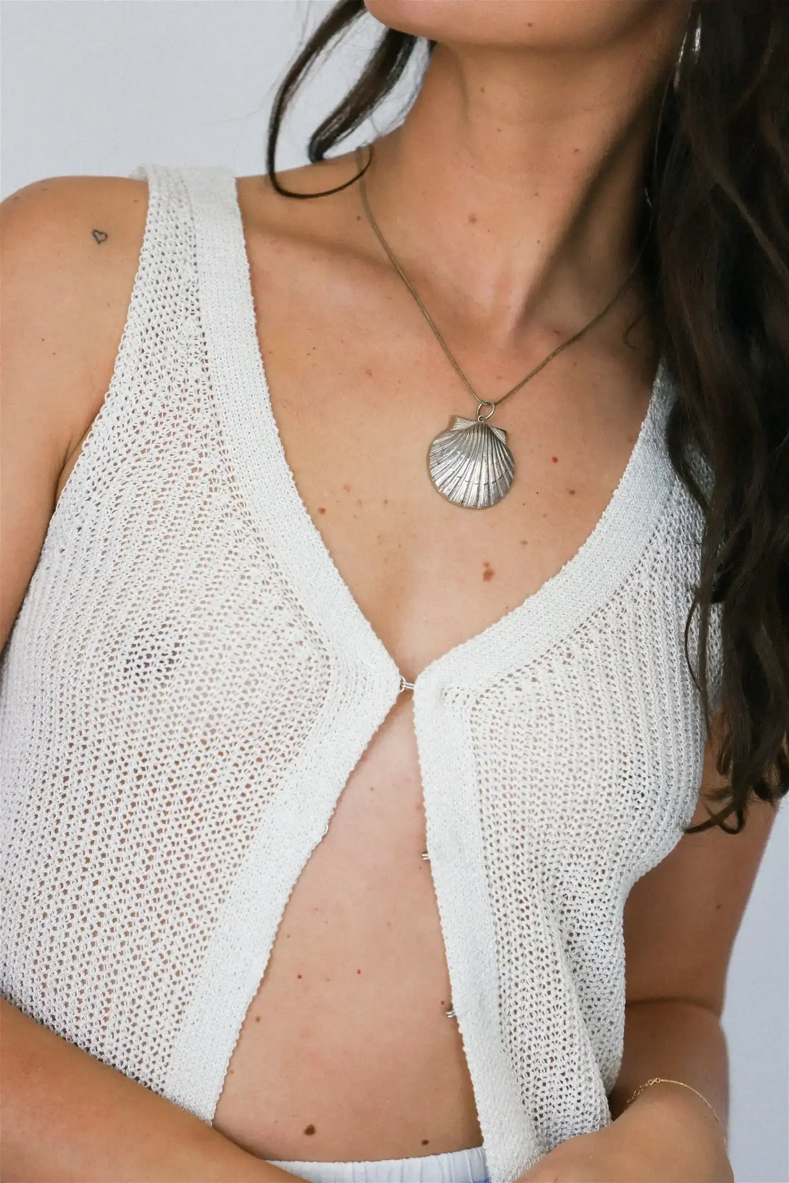 Image of Silver Oversized Shell Necklace
