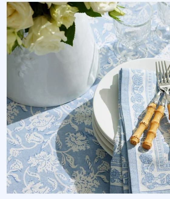 Sintra Tablecloth & Napkin Set