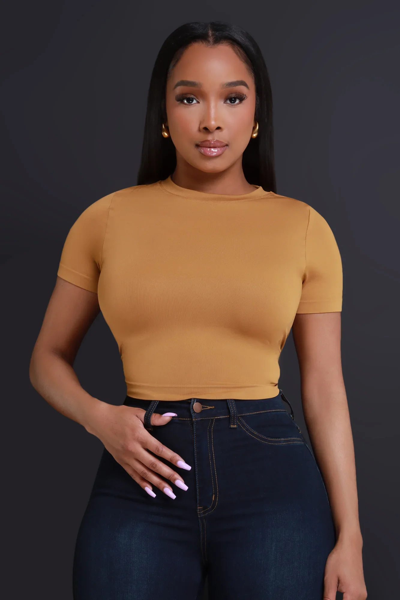 Image of The Perfect Short Sleeve Cropped T-Shirt - Mustard