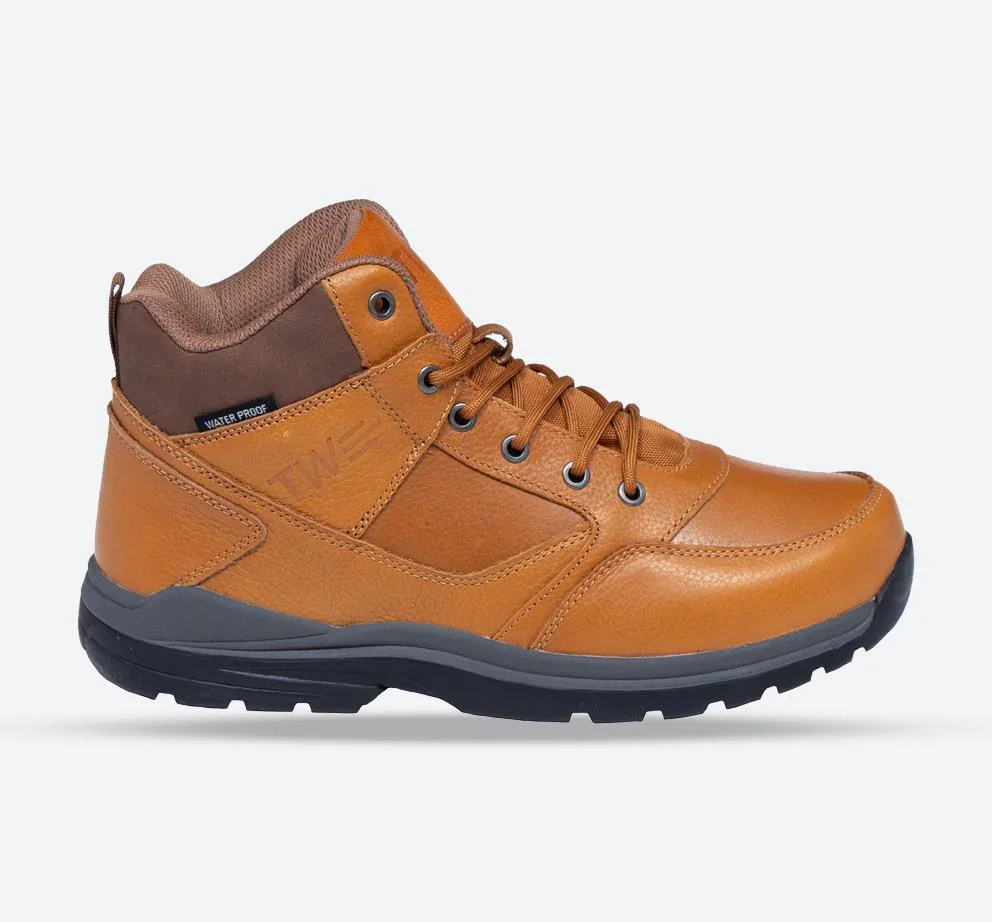 Image of Men's Wide Fit Tredd Well Tough Hiking Boots