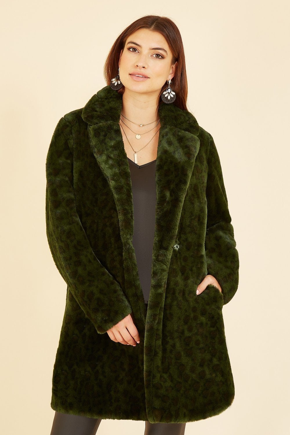 Image of Yumi Green Luxe Leopard Print Faux Fur Coat