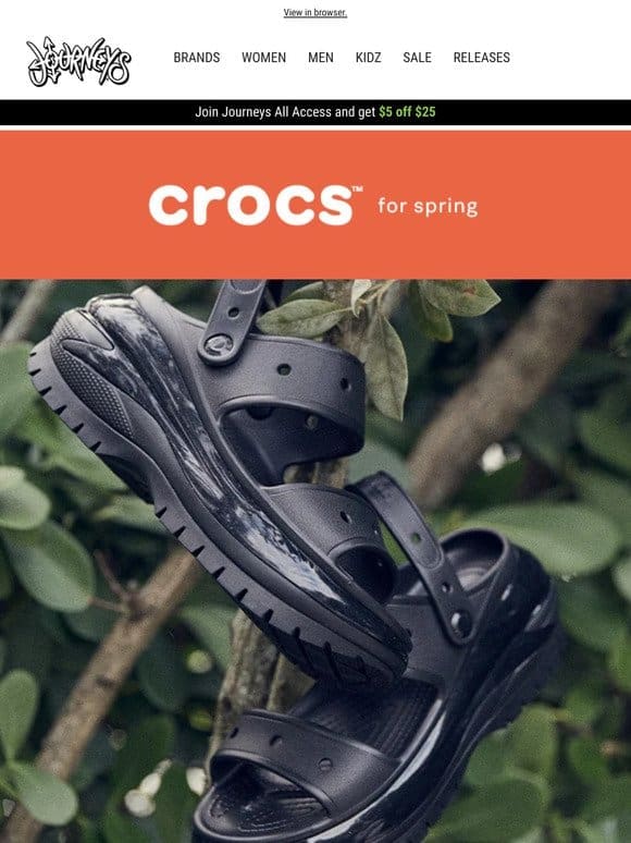 Crocs refresh loading…