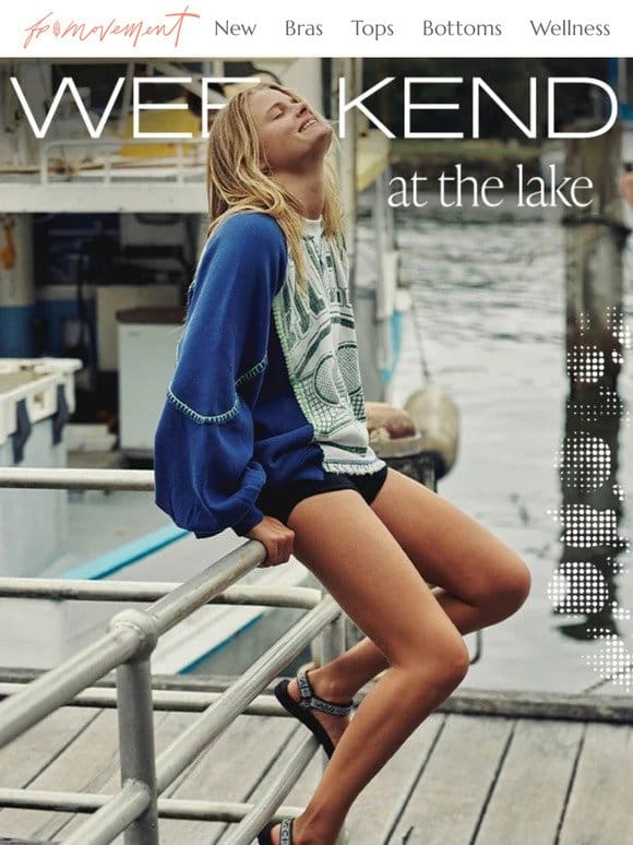 This sweatshirt = lakeside staple